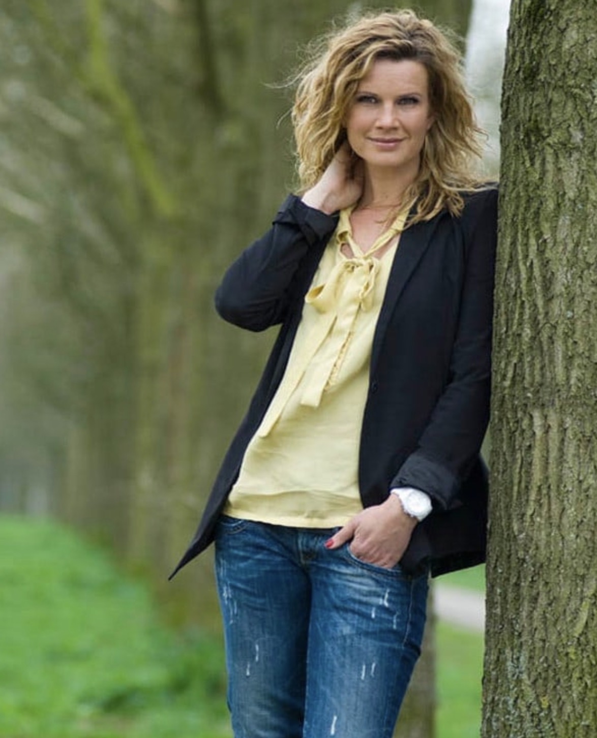 Annette Barlo
